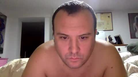 Snapshot of dirme chatting on 12.17.25 dirme online show from 12.17.25