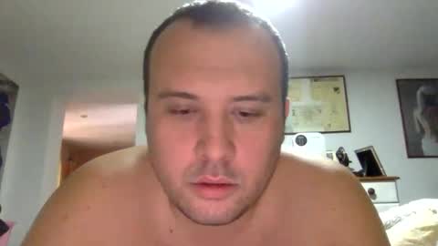 Snapshot of dirme chatting on 12.18.25 dirme online show from 12.18.25