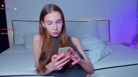 Hailey online show from 03.07.25