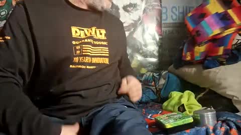 dirtmcgirt82 online show from 01.27.25