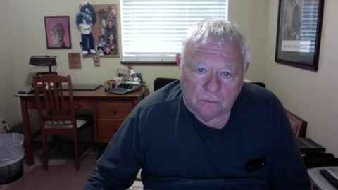 dirtrider195080438 online show from 04.22.26