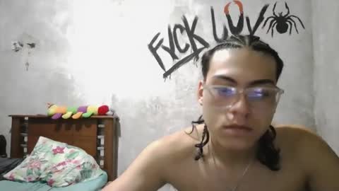Snapshot of dirty_model chatting on 03.08.26 dirty model online show from 03.08.26