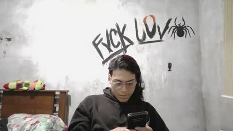 Snapshot of dirty_model chatting on 03.23.26 dirty model online show from 03.23.26