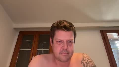 Jan online show from 01.08.25