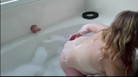 Daisy Wylde online show from 03.12.25