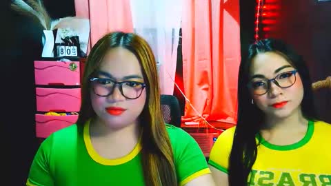 Snapshot of dirtygirls_grace chatting on 02.08.26 grace online show from 02.08.26