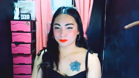 Snapshot of dirtygirls_grace chatting on 02.14.26 grace online show from 02.14.26