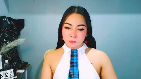 Snapshot of dirtygirls_grace chatting on 04.24.26 grace online show from 04.24.26