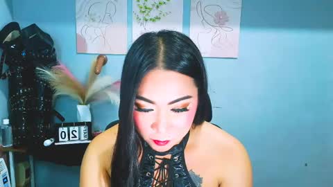 Snapshot of dirtygirls_grace chatting on 05.20.26 grace online show from 05.20.26