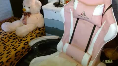 LEXA online show from 10.10.25