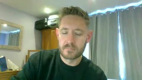 Exhibitionist Ben online show from 10.06.25