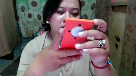 Snapshot of dirtywhorewoman chatting on 03.11.25 dirtywhorewoman online show from 03.11.25