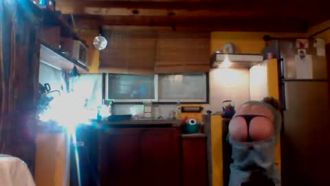 discretopasivo online show from 08.08.26