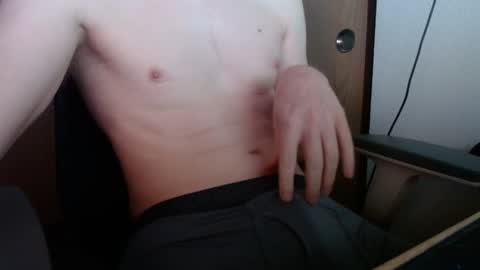 Snapshot of disorderlyslut chatting on 09.30.25 disorderlyslut online show from 09.30.25