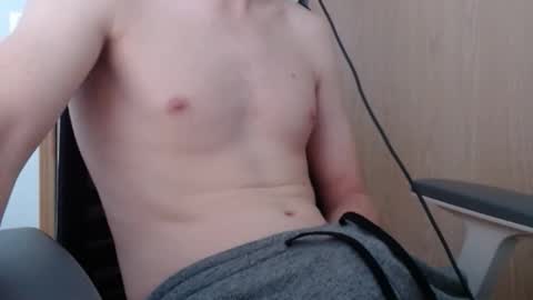 Snapshot of disorderlyslut chatting on 11.10.25 disorderlyslut online show from 11.10.25