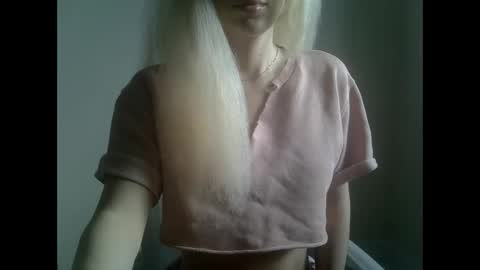 DitaMilton online show from 09.22.25