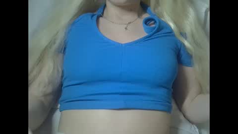 DitaMilton online show from 01.15.26