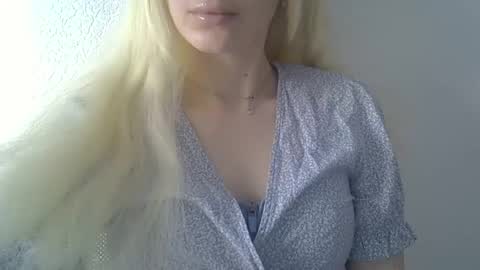 DitaVirraX online show from 02.25.26