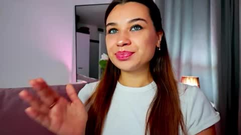 Tia online show from 11.04.25