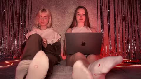 Hannah online show from 12.24.24