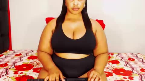 divinebooty93 online show from 11.05.25