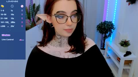 dixipixi_ online show from 12.12.24