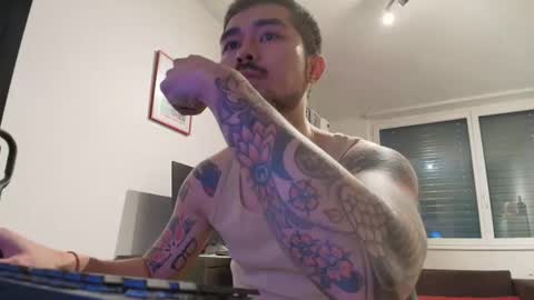 D online show from 10.08.25