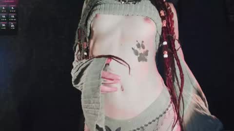 Snapshot of dizer_clop chatting on 10.10.25 Dizer online show from 10.10.25