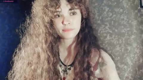 Snapshot of dizer_clop chatting on 11.04.25 Dizer online show from 11.04.25