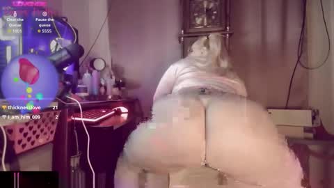 Snapshot of dizzydollie4854 chatting on 01.18.26 Dizzy Dollie online show from 01.18.26