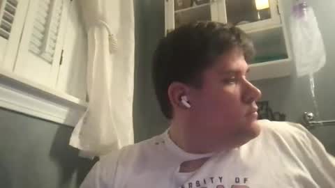 Snapshot of dj_stud chatting on 03.18.26 dj_stud online show from 03.18.26