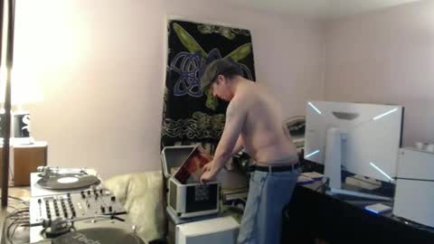 Snapshot of dj_sublime chatting on 03.04.26 dj_sublime online show from 03.04.26