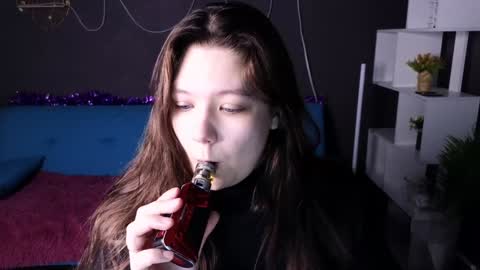 Snapshot of djennapalme chatting on 01.11.25 Jenia online show from 01.11.25