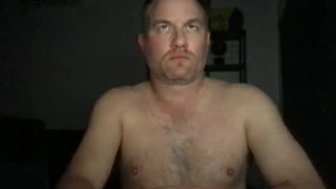 Snapshot of djswpy chatting on 03.31.26 TriflinYoBitch online show from 03.31.26