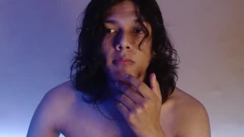 Snapshot of dk_204 chatting on 01.01.25 daiki sx online show from 01.01.25