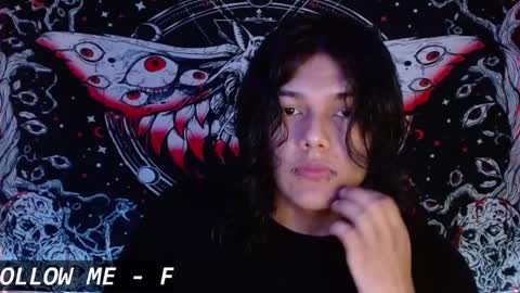 Snapshot of dk_204 chatting on 02.18.25 daiki sx online show from 02.18.25