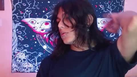 Snapshot of dk_204 chatting on 10.13.25 daiki sx online show from 10.13.25