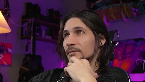 Snapshot of dl_raven chatting on 02.06.25 Silverhand online show from 02.06.25