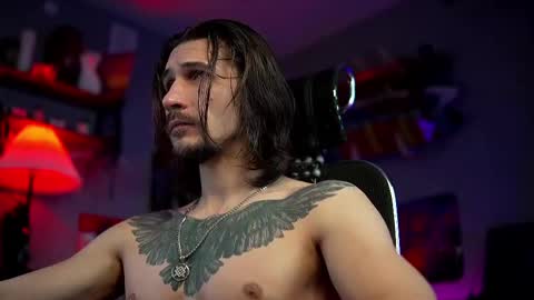 Snapshot of dl_raven chatting on 03.06.25 Silverhand online show from 03.06.25