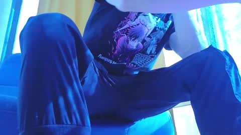 Snapshot of dl_raven chatting on 09.24.25 Silverhand online show from 09.24.25