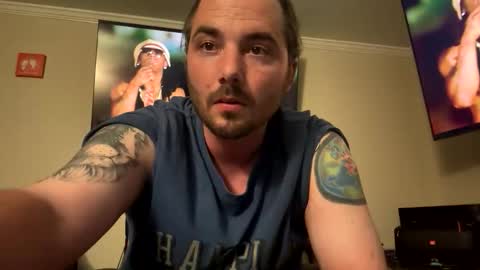 Snapshot of dmoneyyy1124 chatting on 05.17.26 dmoneyyy1124 online show from 05.17.26