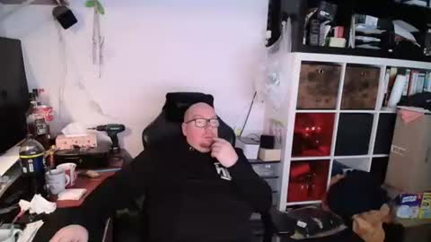 Snapshot of dobermann0002 chatting on 12.03.25 dobermann0002 online show from 12.03.25