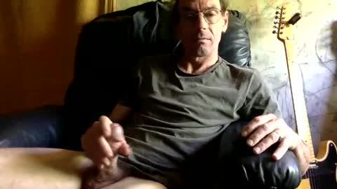 Snapshot of dogstarmanitee chatting on 12.18.25 dogstarmanitee online show from 12.18.25