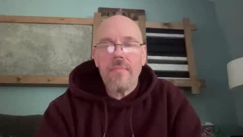 Snapshot of dolins chatting on 02.03.26 dolins online show from 02.03.26