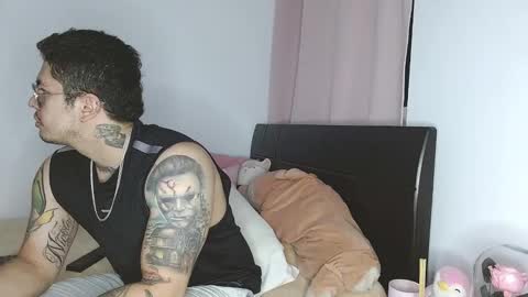 Auro and Santiago online show from 01.23.25