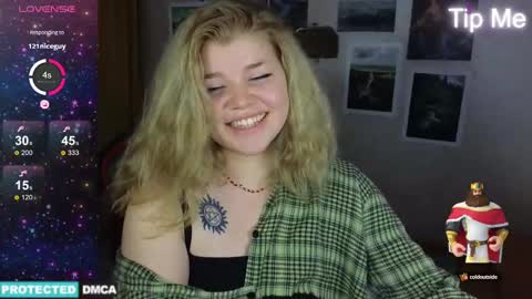 Snapshot of doll_chloe_ chatting on 01.02.25 Chloe online show from 01.02.25