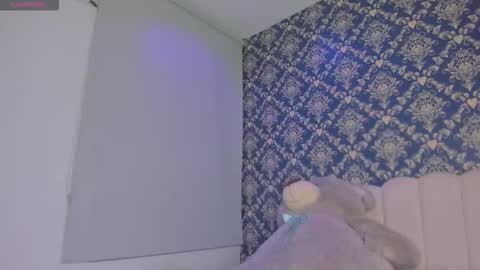 doll_daisy_ online show from 01.07.26