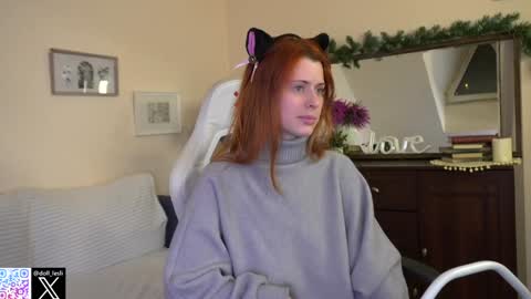 Snapshot of doll_lesli chatting on 01.23.25 Your doll Lesli online show from 01.23.25