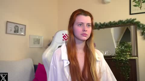 Snapshot of doll_lesli chatting on 01.26.25 Your doll Lesli online show from 01.26.25