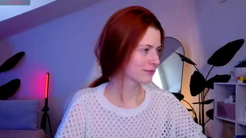 Snapshot of doll_lesli chatting on 11.29.25 Your doll Lesli online show from 11.29.25